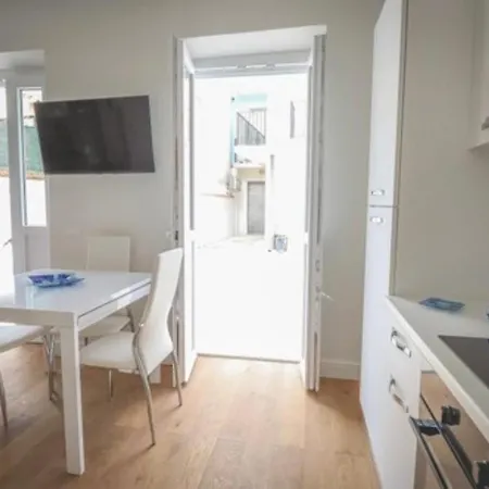 Holiday home Antonella Luxury Indipendent House Viareggio